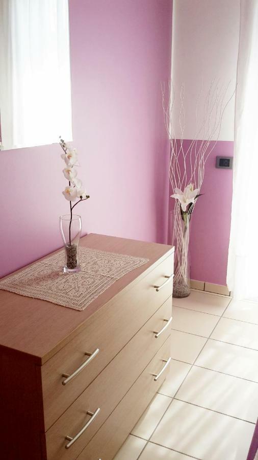 La Trifula Bianca Apts. Алба Екстериор снимка